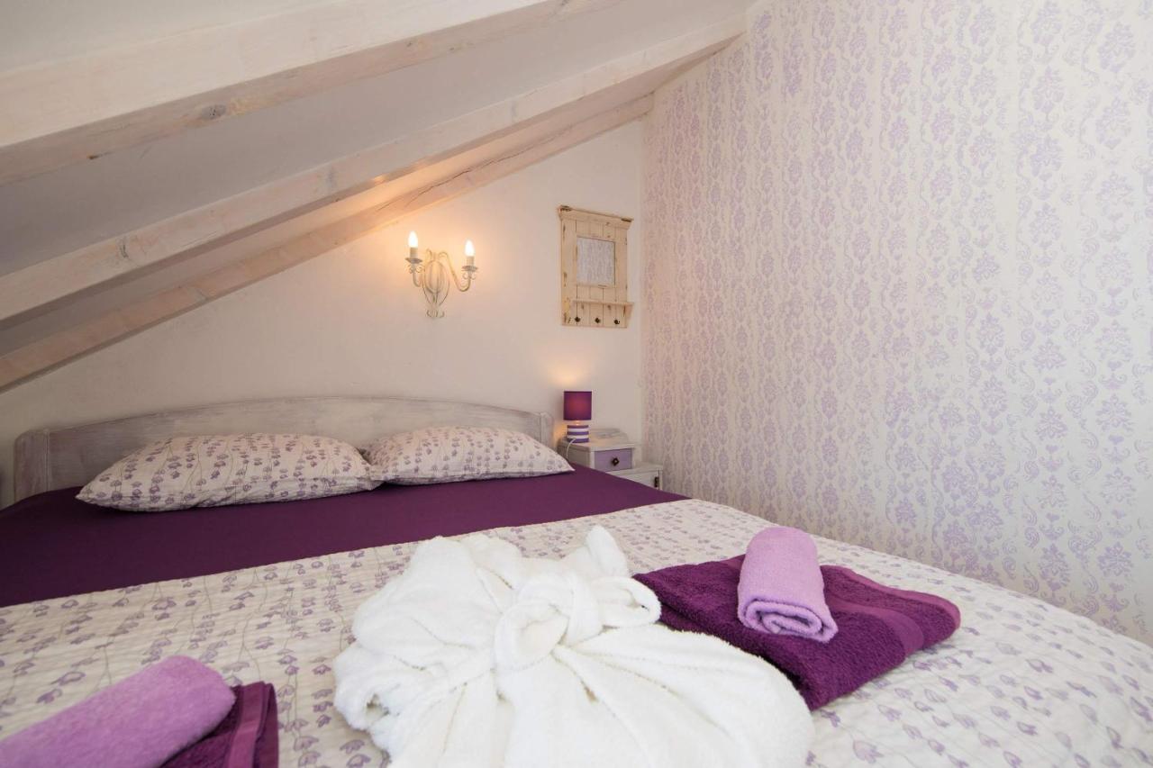 Guest House Gugily Dubrovnik Rom bilde
